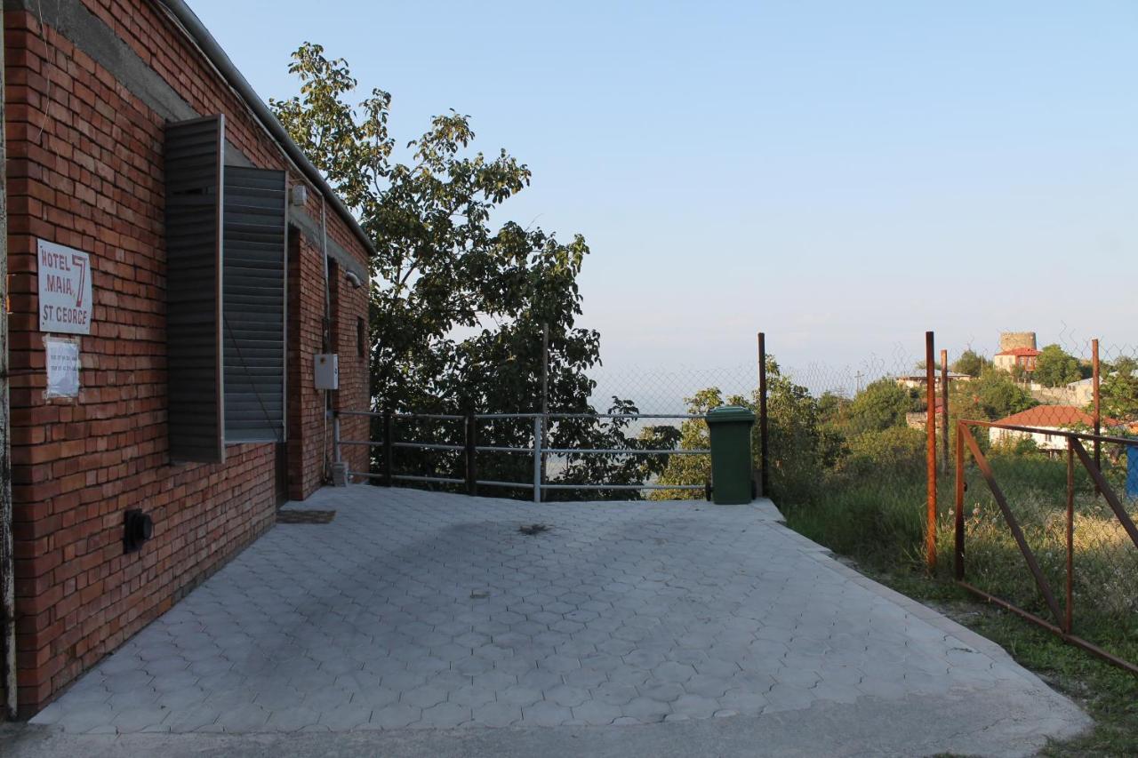 Maya Guest House Signagi Exterior foto